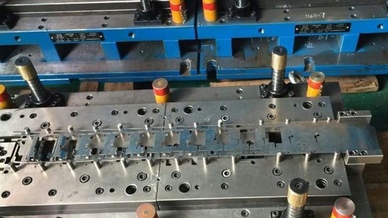深圳塑胶模具加工报价单模板：揭秘报价背后的关键因素